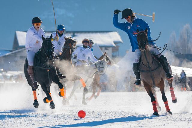 Foto: Snow Polo World Cup