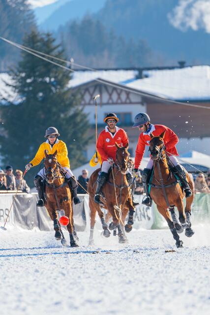 Foto: Snow Polo World Cup