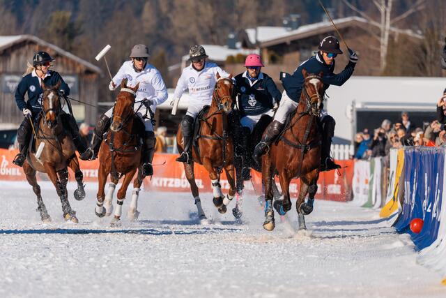 Foto: Snow Polo World Cup