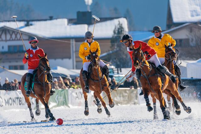 Foto: Snow Polo World Cup