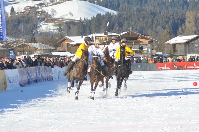 Foto: Snow Polo World Cup