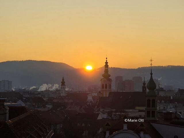 Glühender Sonnenuntergang, Graz