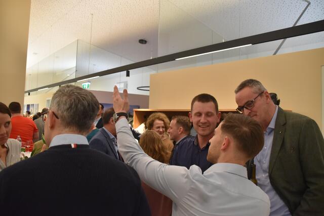 Erfolgreicher Ausbau der medizinischen Versorgung im Erlauftal: Offizielle Eröffnungsfeier für den Trakt im Primärversorgungszentrum (PVZ) mit zahlreich erschienenen Ehrengästen im Purgstaller Ortskern | Foto: Roland Mayr