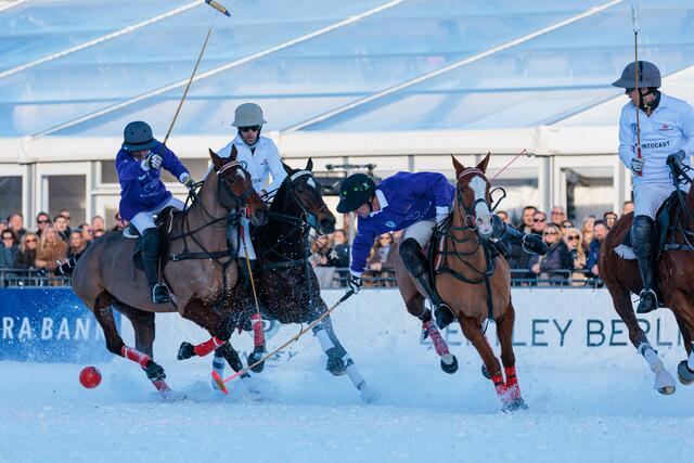 Foto: Snow Polo World Cup