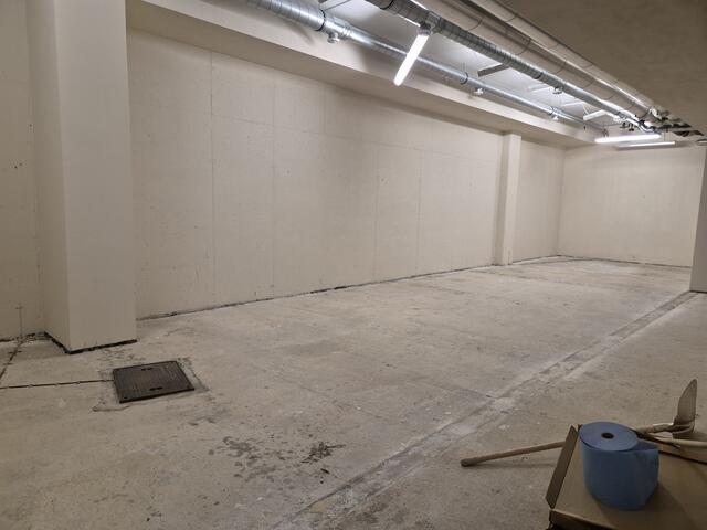 Am Yoga-Studio im Keller wird zurzeit noch gearbeitet. | Foto: Michael Marbacher / MeinBezirk