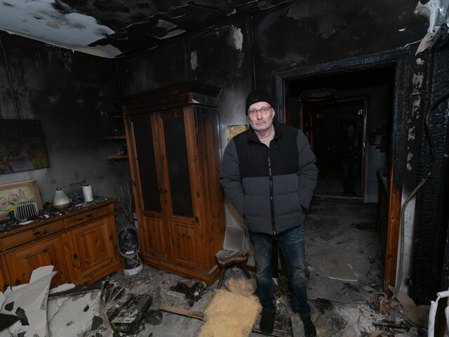 Zum Retten war nur wenig. Nur ein paar Dokumente. Fotoalben, Erinnerungen, Elektrogeräte wurden ein Raub der Flammen. | Foto: Santrucek