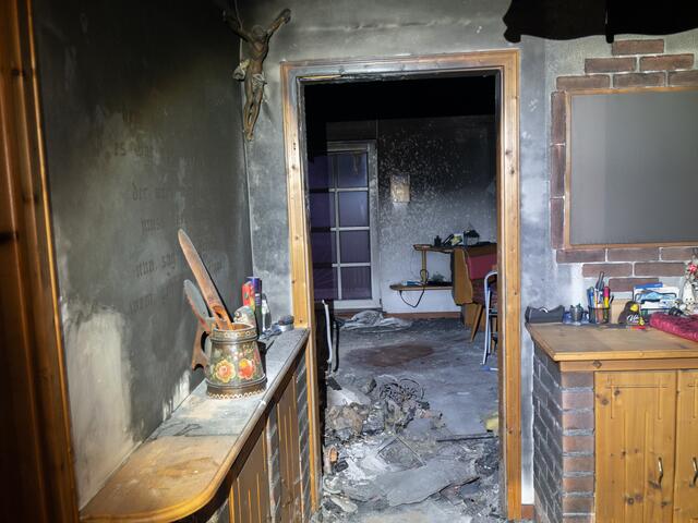 Hier geht's in die Küche. | Foto: Santrucek