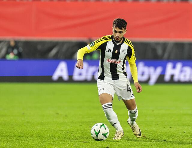 LASK-Offensivspieler Adil Taoui vergab zwei gute Torchancen. | Foto: B. Reischl
