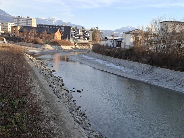 "Kleine Salzach" Richtung Ziegelstadl.