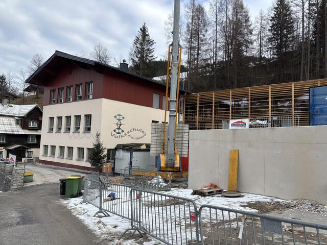 Der Umbau soll im Juni beendet sein. | Foto: Fabienne Gruber