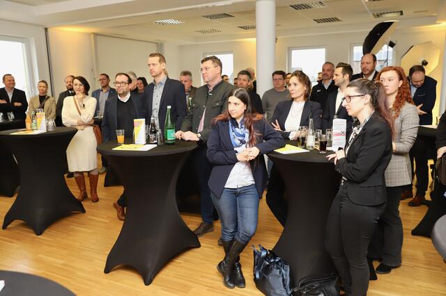 Rund 100 Unternehmer und Verantwortungsträger folgten der Einladung in die WKO-Regionalstelle in Hartberg. | Foto: Alfred Mayer