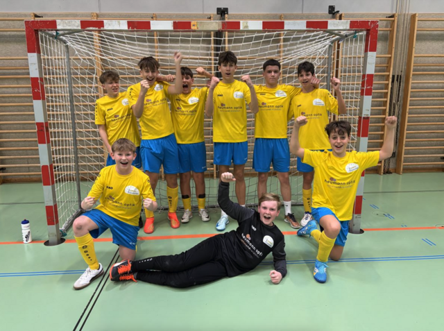 Das U15-Team des Europagymnasiums Leoben freut sich über den Obersteirischen Vizemeister-Titel im Futsal. | Foto: k.K.