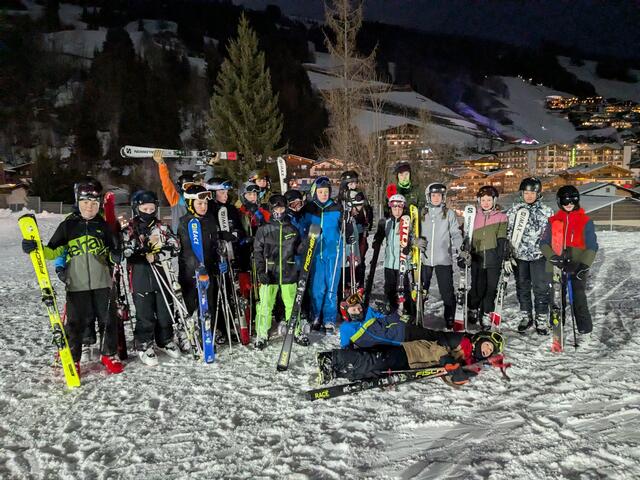 Sport/Mittelschule Schubertviertel durfte die WM-Piste testen | Foto: Sport/Mittelschule St. Valentin