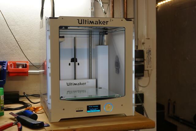 3D- Drucker in der Werkstatt in Arzl | Foto: Meinbezirk/Martina Obertimpfler 