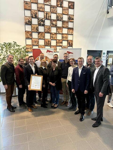 Beim Wirtschaftsfrühstück im Technologie- und Marketingcenter (TMC) stand das ein oder andere Jubiläum im Vordergrund. | Foto: Stadtgemeinde Frohnleiten