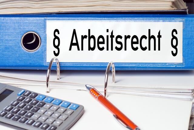 Vor allem in Arbeitsrechtsfragen musste die AK geprellten Angestellten zur Seite stehen. | Foto: PantherMedia/photographyMK