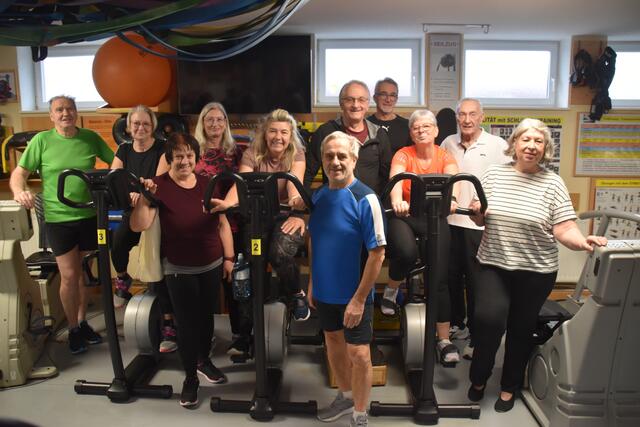 Unsere Senioren halten sich fit: Der 84-jährige Purgstaller Walter Mittendorfer sorgt für mehr Bewegung bei älteren Menschen im Bezirk. | Foto: Roland Mayr/MeinBezirk Scheibbs