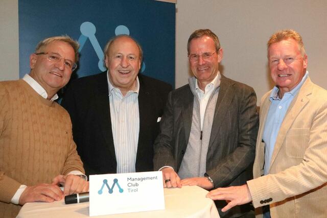 Josef Nocker, Helmut Lutz, Manfred Pletzer und Erwin Walch beim Treffen des Management Club Tirol. | Foto: MC Tirol