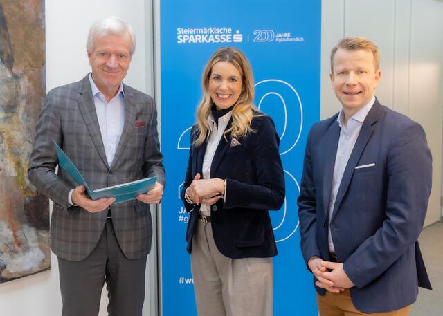 Präsentierten die Ergebnisse der Vorsorgestudie 2025 (v.l.): Gerhard Fabisch, Vorstandsvorsitzender Steiermärkische Sparkasse, Sonja Brandtmayer, Generaldirektor-Stellvertreterin Wiener Städtische, Paul Eiselsberg, IMAS Studienautor | Foto: Margit Kundigraber