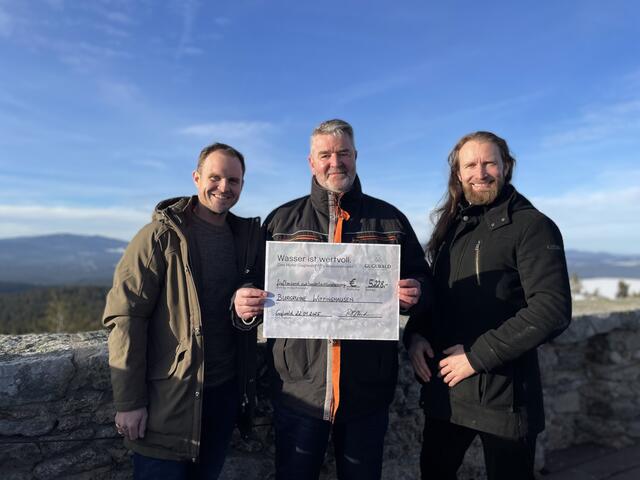 Mit der Spende wird der Aufbau der Burgruine Wittinghausen unterstützt. | Foto: Hotel Guglwald