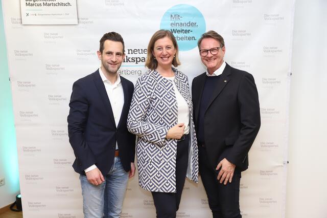 Spitzenkandidat Bgm. Marcus Martschitsch mit Landesrätin Barbara Eibinger-Miedl und ÖVP-Klubobmann LAbg. Lukas Schnitzer (v.r.).