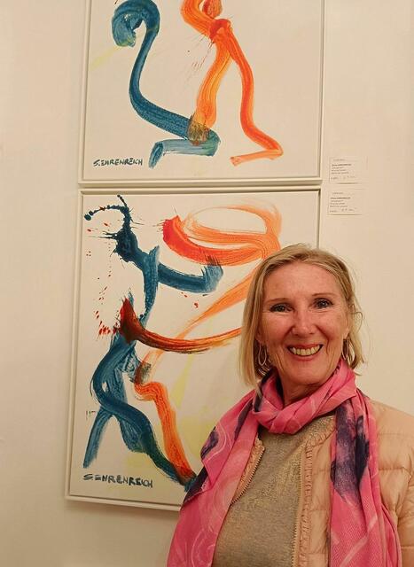 Silvia Ehrenreich präsentiert in der Brigittenau ihre Serie abstrakter Tanzbilder. | Foto: galeriestudio38