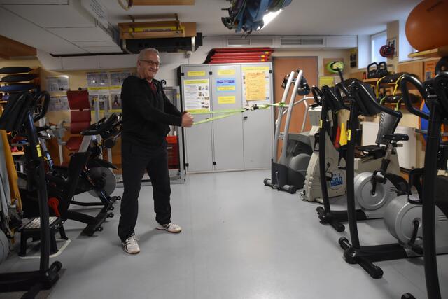 Unsere Senioren halten sich fit: Der 84-jährige Purgstaller Walter Mittendorfer sorgt für mehr Bewegung bei älteren Menschen im Bezirk. | Foto: Roland Mayr/MeinBezirk Scheibbs