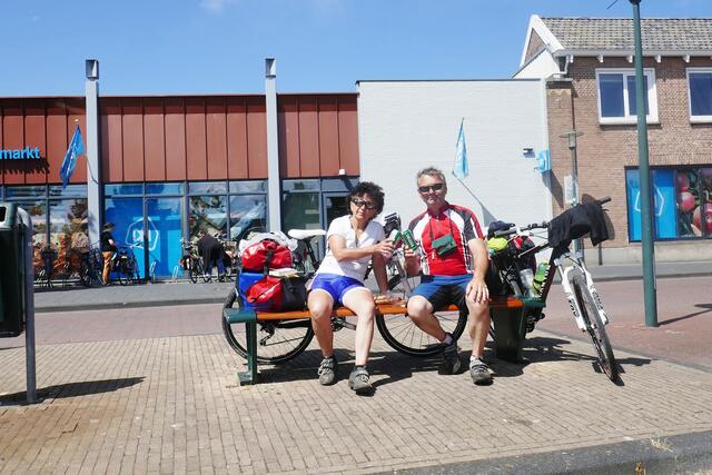 Ingrid und Erich Fasching bereisten am Fahrrad das Land der Windmühlen. | Foto: privat