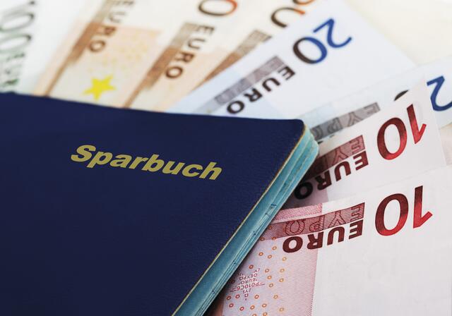 Das Sparbuch bleibt in der Steiermark mit 59 Prozent die beliebteste Sparform gefolgt vom Bausparer und der Lebensversicherung. | Foto: MEV