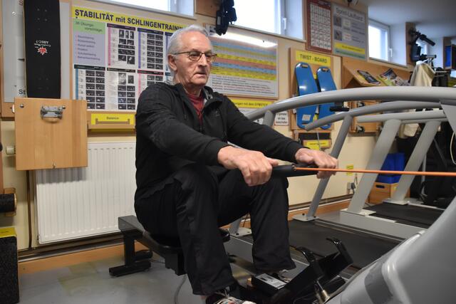Unsere Senioren halten sich fit: Der 84-jährige Purgstaller Walter Mittendorfer sorgt für mehr Bewegung bei älteren Menschen im Bezirk. | Foto: Roland Mayr/MeinBezirk Scheibbs