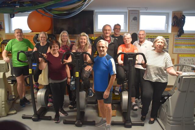 Unsere Senioren halten sich fit: Der 84-jährige Purgstaller Walter Mittendorfer sorgt für mehr Bewegung bei älteren Menschen im Bezirk. | Foto: Roland Mayr/MeinBezirk Scheibbs