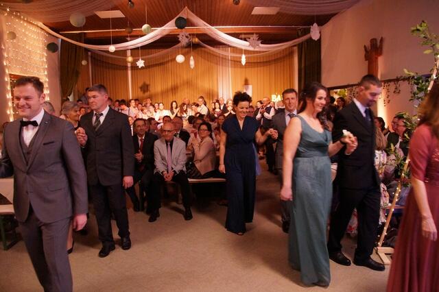Schneerosenball in Lunz am See: Fledermaus-Quadrille zur Eröffnung | Foto: Volkspartei Lunz am See