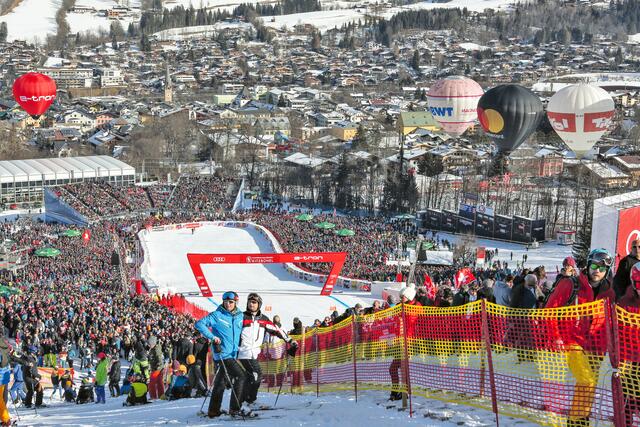Beste Zuschauer-Bedingungen am Samstag.  | Foto: K.S.C./Huber