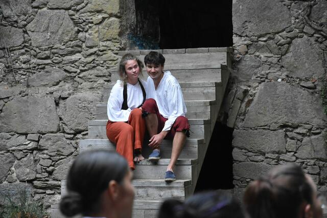 Das Sommertheater im Turm20 zeigt heuer "Romeo und Julia" – Karten im Valentinstagsdesign gibt es bereits im Vorverkauf. | Foto: Turm20