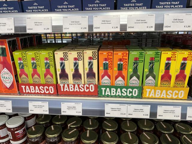 Tabasco gibt es in zahlreichen Schärfegraden. | Foto: Karl Pufler/MeinBezirk