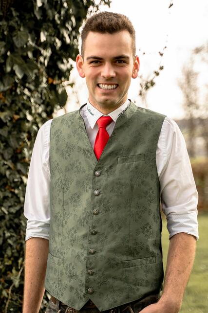 Michael Ederer von der Landjugend Weiz, Ortsgruppe Leska, weiß Bescheid, wenn es um die Sicherheit bei der Arbeit im Wald geht. | Foto: zVg