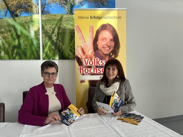 Christa Schmirl und  Gertrud Kirchner | Foto: Martina Schweller