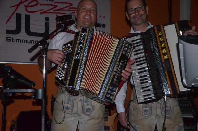 ürgen Mayer und Helmut Huber ("fezzz juHe")