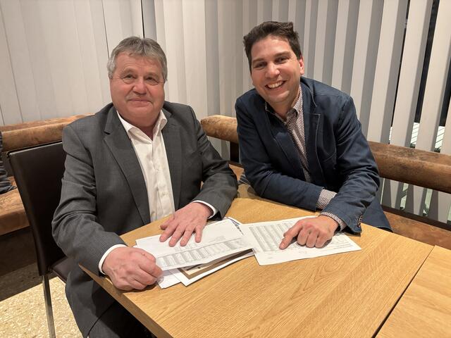 Wolfgang Scharinger und Peter Tauschitz konnten fünf Mandate halten. | Foto: Alexandra Goll