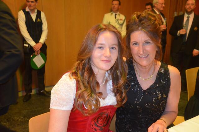 Mateja und Anastasia Grutschnig