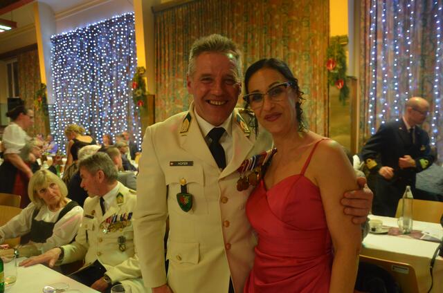 Oberst Udo Hofer mit Gattin Alexandra