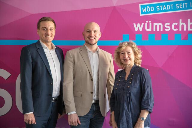 NÖs SPÖ-Chef Sven Hergovich mit Bürgermeister Peter Reitzner (Wilhelmsburg) und der dritten Landtags-Präsidentin Eva Prischl. | Foto: SPÖ NÖ