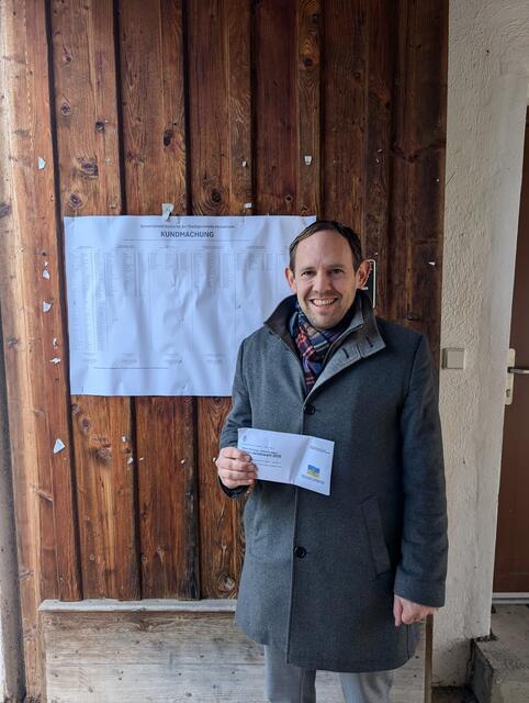 Georg Ecker wählte in Mariathal. | Foto: Alexandra Goll