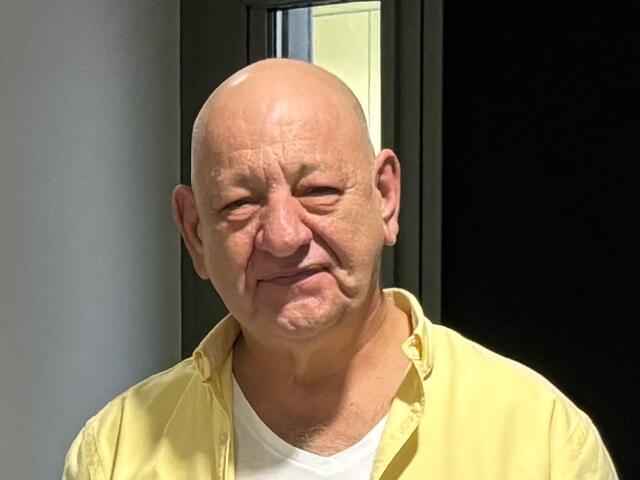 Toni Imre von der ÖVP Schwechat wünscht Karin Baier &amp; der FPÖ alles Gute zum Wahlsieg | Foto: Alexander Paulus