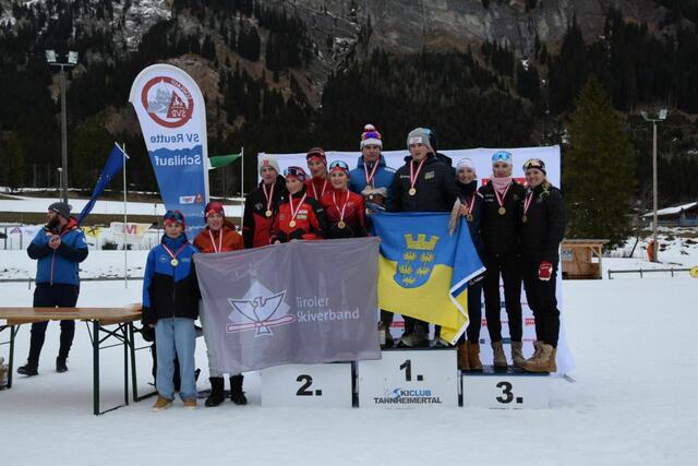 Die Meister in der Staffel | Foto: SV Reutte