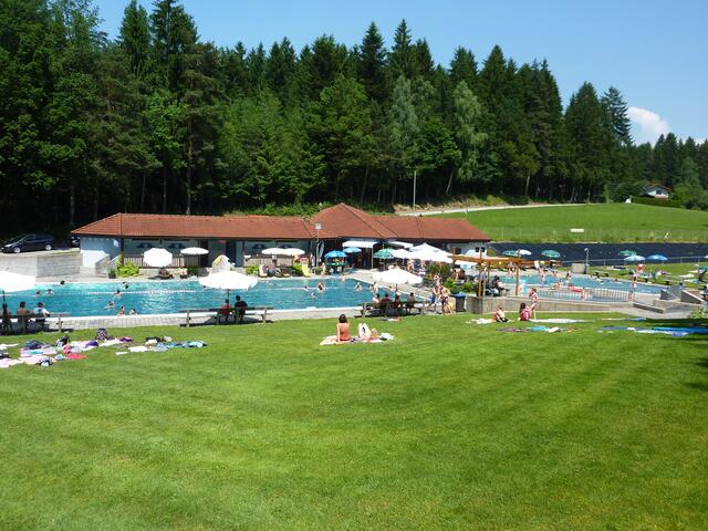 Fällt der Badespaß heuer in Esternberg im wahrsten Sinne des Wortes ins Wasser? | Foto: Gemeinde Esternberg