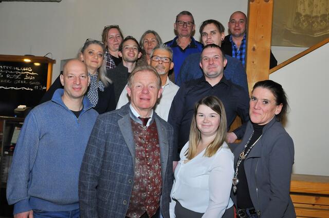 Dr.Peter Klumpp,Peter Gerstner,Nicole Hein,Ulrike Kubitza,Markus Vukovic.Mario Frank,Monja Neumann,Christine Puth,Arpad yi Jäger-Friedrich,Silke Jäger,Ewald Mayer,Michael Harhofer und Mario Janecek | Foto: Helga Nitsche 