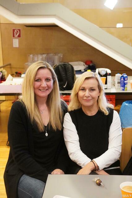 Traute Harmonie: Barbara Wallner (ÖVP Ternitz) und Birgit Ehold (NEOS Ternitz). | Foto: Clemens Mitteregger