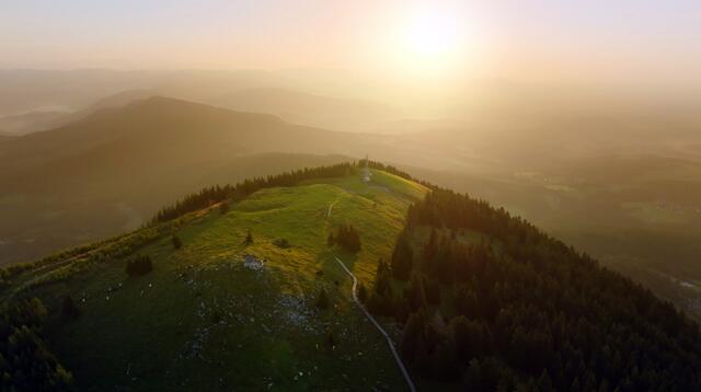 Hausberg als Hauptcharakter: Der Schöckl steht im Mittelpunkt einer neuen Dokumentation. | Foto: Posch TV Filmproduktion