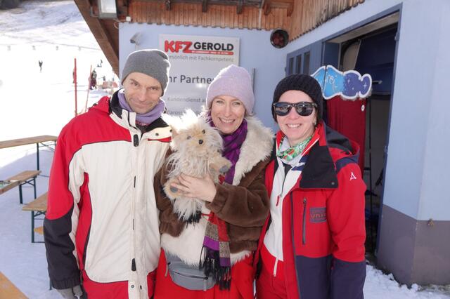 Das Theater Vogelfrei - hier mit Ines Nechi (r.) von der Grebenzen - hatten ein tolles Programm im Gepäck.